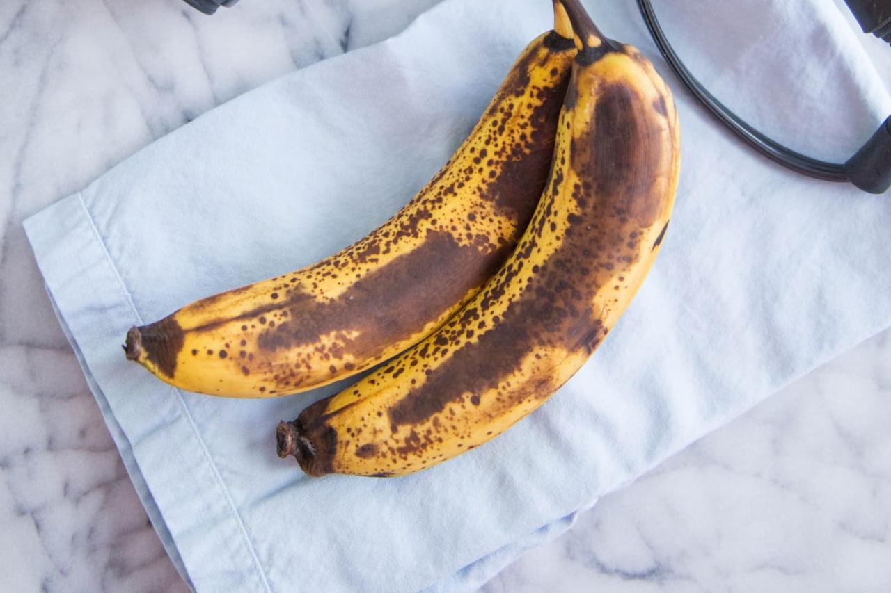 Can You Really Revive an Overripe Banana with a Hair Dryer? | Kitchn